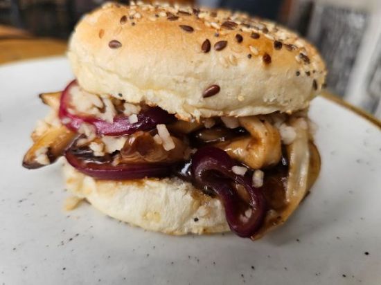 BBQ PLANT BASED PULLED MUSHROOM